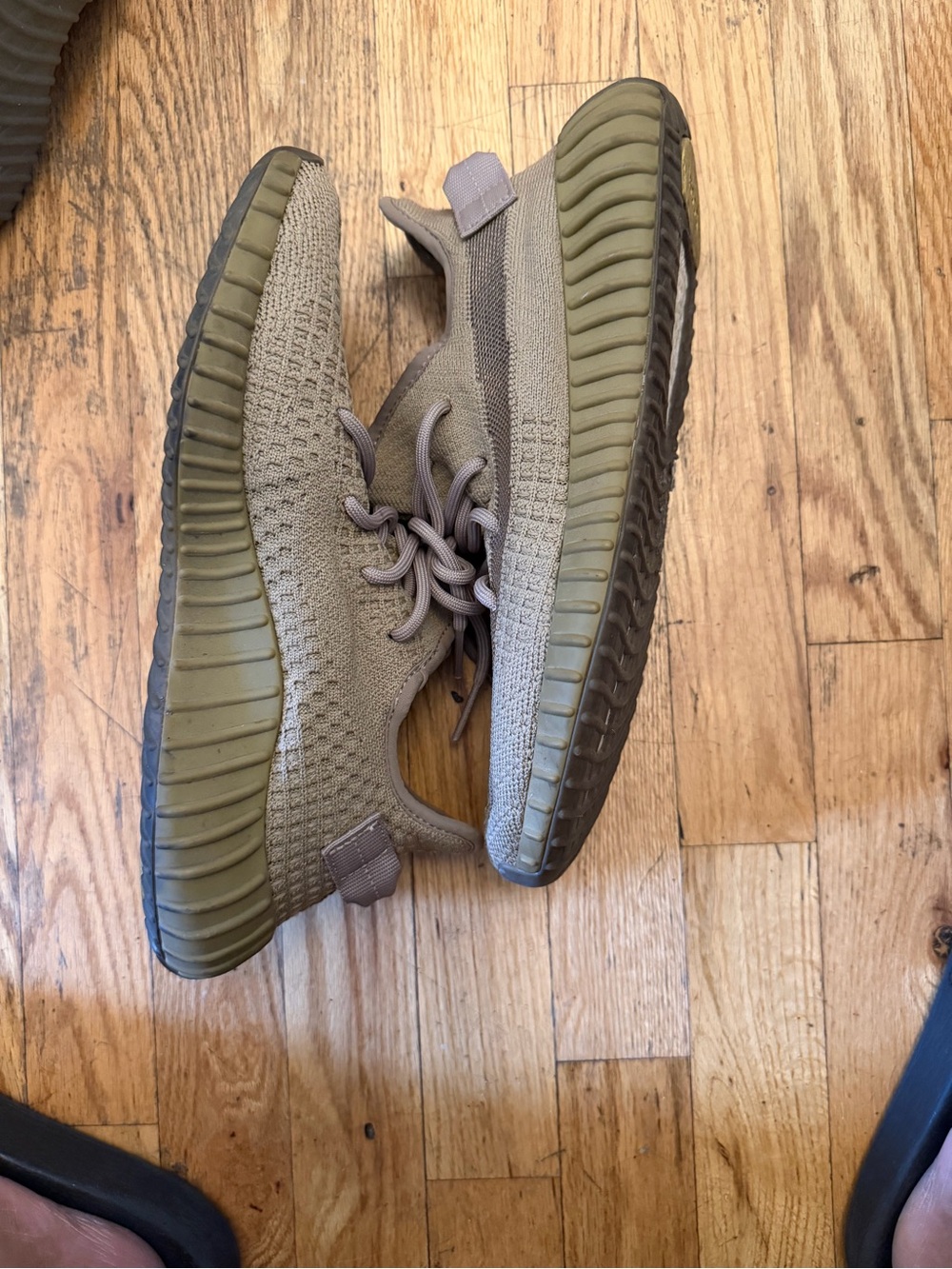 Yeezy Men's Knit Sneakers - Olive/Tan